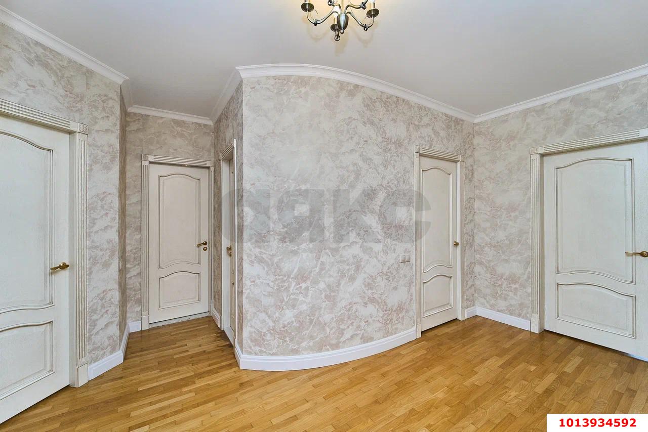 Фото №5: 3-комнатная квартира 95&nbsp;м², 6/7&nbsp;эт. - Краснодар, мкр. Западный внутригородской округ, ул. 2-я Линия Нефтяников, 7/1