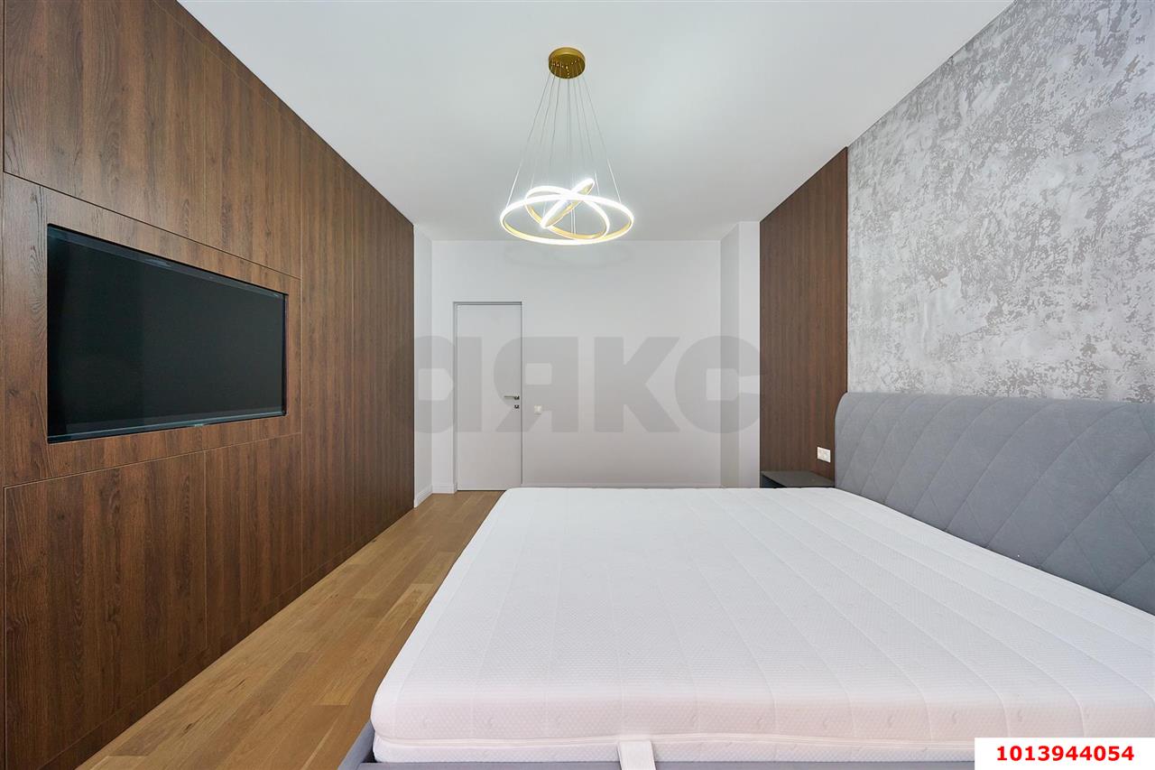 Фото №4: 1-комнатная квартира 50&nbsp;м², 8/16&nbsp;эт. - Краснодар, Западный внутригородской округ, мкр. ЖК Аврора, ул. имени Дзержинского, 95