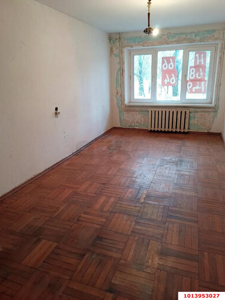 Фото №1: 2-комнатная квартира 44&nbsp;м², 1/5&nbsp;эт. - Краснодар, Прикубанский внутригородской округ, мкр. Фестивальный, ул. Гагарина, 83