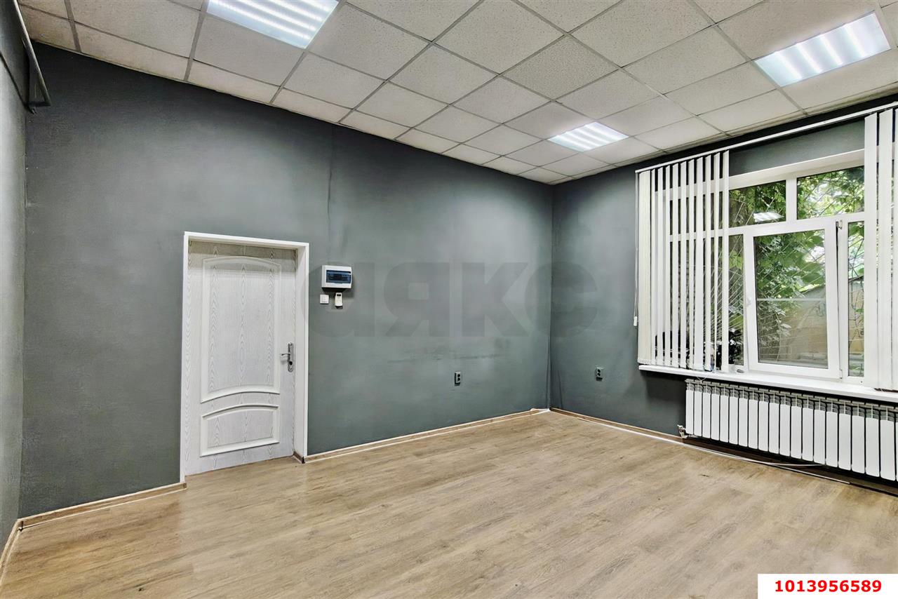 Фото №4: Офисное помещение 58&nbsp;м², 1/1&nbsp;эт. - Краснодар, Центральный внутригородской округ, мкр. Центральный, ул. Ленина, 90/2