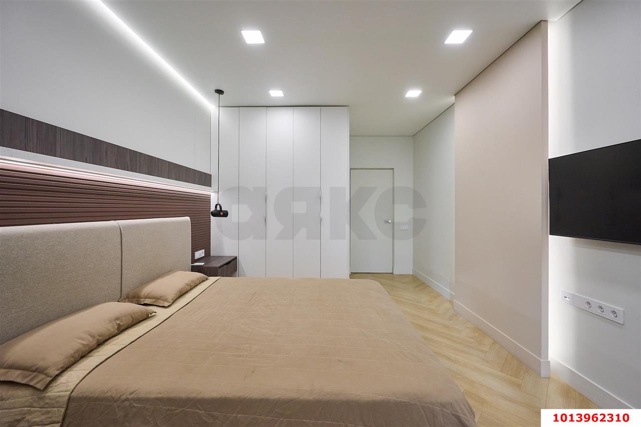 Фото №15: 2-комнатная квартира 70&nbsp;м², 2/23&nbsp;эт. - Краснодар, Центральный внутригородской округ, Табачная Фабрика, мкр. ЖК Все Свои Вип, ул. Колхозная, 5