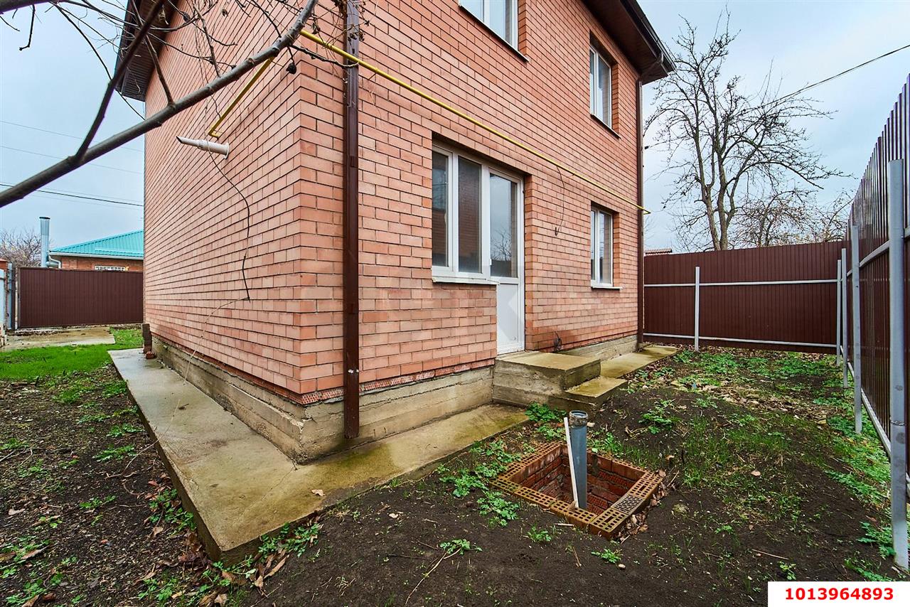 Фото №2: Дом 101&nbsp;м² + 2&nbsp;сот., 2&nbsp;эт. - СНТ 50 лет Октября, мкр. Прикубанский внутригородской округ, ул. Солнечная, 183