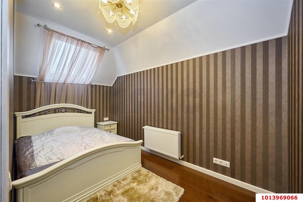 Фото №10: Дом 270&nbsp;м² + 6&nbsp;сот., 2&nbsp;эт. - Краснодар, Прикубанский внутригородской округ, мкр. Табачная Фабрика, ул. 1 Мая, 43