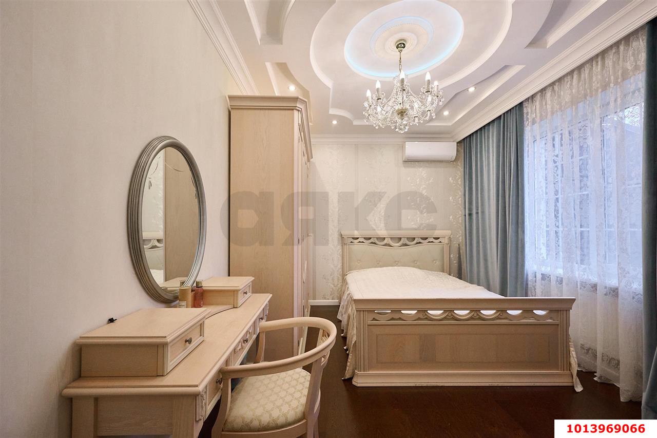 Фото №31: Дом 270&nbsp;м² + 6&nbsp;сот., 2&nbsp;эт. - Краснодар, Прикубанский внутригородской округ, мкр. Табачная Фабрика, ул. 1 Мая, 43