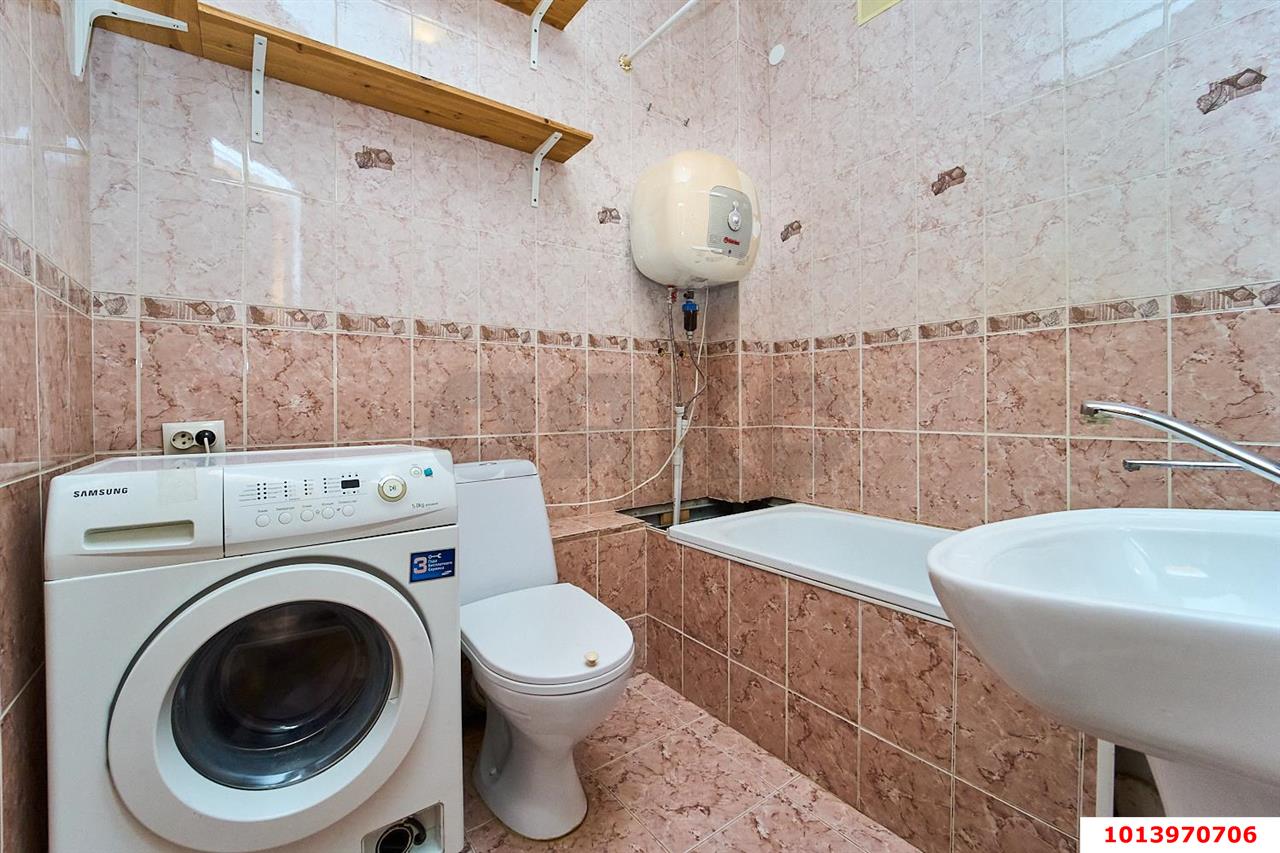 Фото №5: Студия 40&nbsp;м², 3/3&nbsp;эт. - Краснодар, Прикубанский внутригородской округ, мкр. Сады Калинина, ул. Троицкая, 150