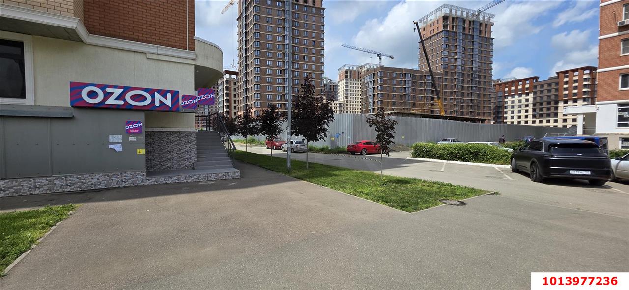 Фото №2: Торговое помещение 171&nbsp;м², 1/9&nbsp;эт. - Краснодар, Прикубанский внутригородской округ, мкр. жилой комплекс Лиговский, ул. Героя Пешкова, 3