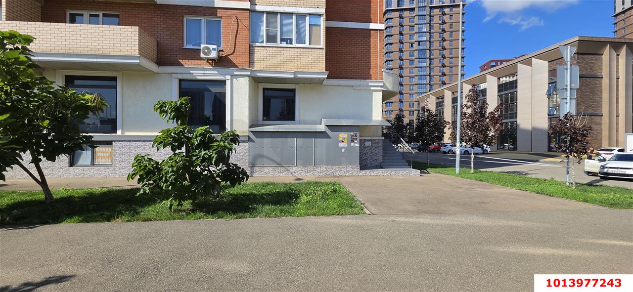 Фото №3: Торговое помещение 171&nbsp;м², 1/9&nbsp;эт. - Краснодар, Прикубанский внутригородской округ, мкр. жилой комплекс Лиговский, ул. Героя Пешкова, 3