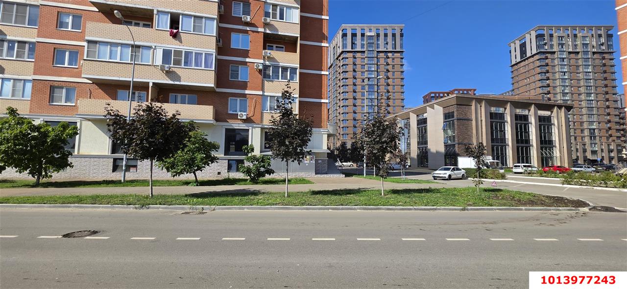 Фото №6: Торговое помещение 171&nbsp;м², 1/9&nbsp;эт. - Краснодар, Прикубанский внутригородской округ, мкр. жилой комплекс Лиговский, ул. Героя Пешкова, 3