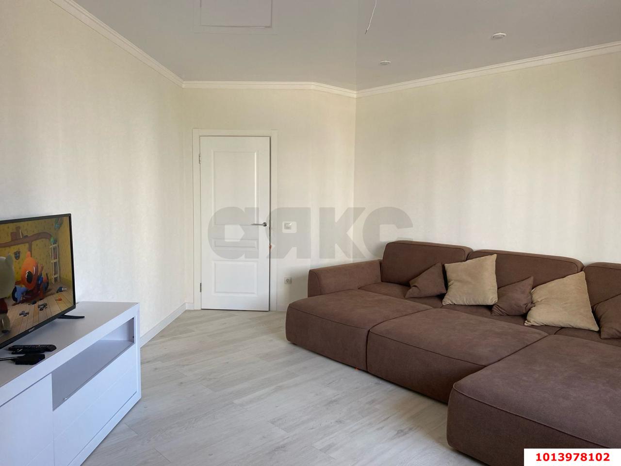 Фото №6: 3-комнатная квартира 90&nbsp;м², 2/22&nbsp;эт. - Краснодар, Прикубанский внутригородской округ, мкр. ЖК Бауинвест, ул. имени 40-летия Победы, 186к2