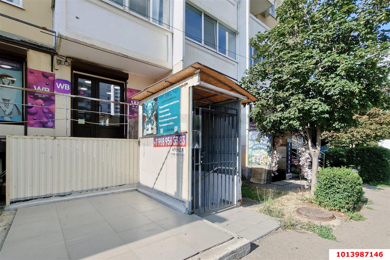 Фото №11: Торговое помещение 45&nbsp;м², 16&nbsp;эт. - Краснодар, Прикубанский внутригородской округ, мкр. Московский, ул. Карякина, 18