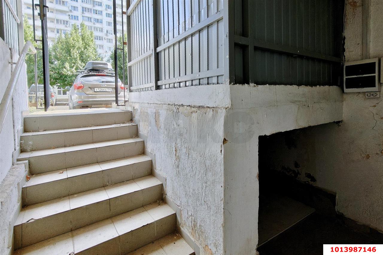 Фото №10: Торговое помещение 45&nbsp;м², 16&nbsp;эт. - Краснодар, Прикубанский внутригородской округ, мкр. Московский, ул. Карякина, 18