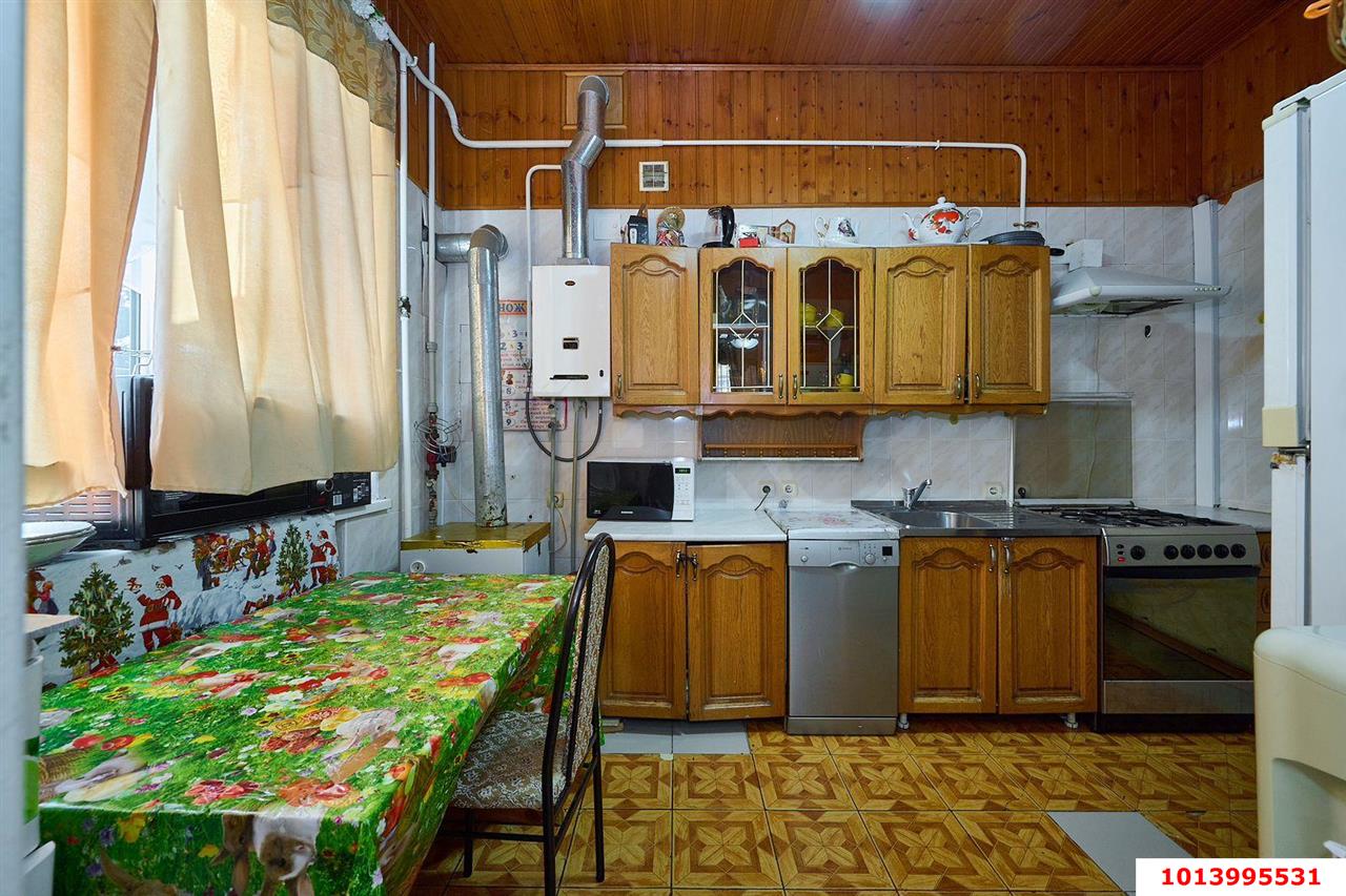 Фото №19: Дом 200&nbsp;м² + 4&nbsp;сот., 2&nbsp;эт. - Краснодар, Западный внутригородской округ, мкр. Фестивальный, ул. Бабушкина, 136