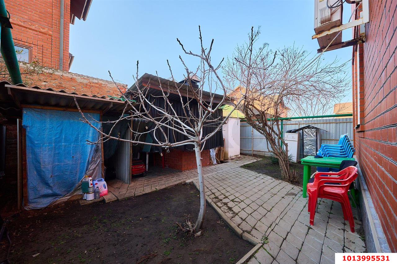 Фото №6: Дом 200&nbsp;м² + 4&nbsp;сот., 2&nbsp;эт. - Краснодар, Западный внутригородской округ, мкр. Фестивальный, ул. Бабушкина, 136