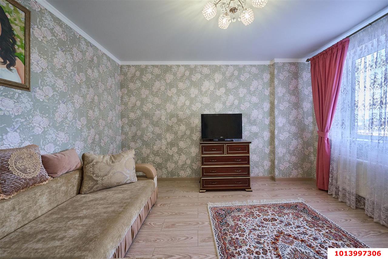Фото №9: 3-комнатная квартира 150&nbsp;м², 3/16&nbsp;эт. - Краснодар, Центральный внутригородской округ, мкр. Центральный, ул. Промышленная, 49/1