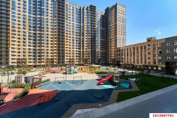 Фото №1: 1-комнатная квартира 34 м², 8/25 эт. - Краснодар, мкр. ЖК Урал, ул. Уральская, 87/7