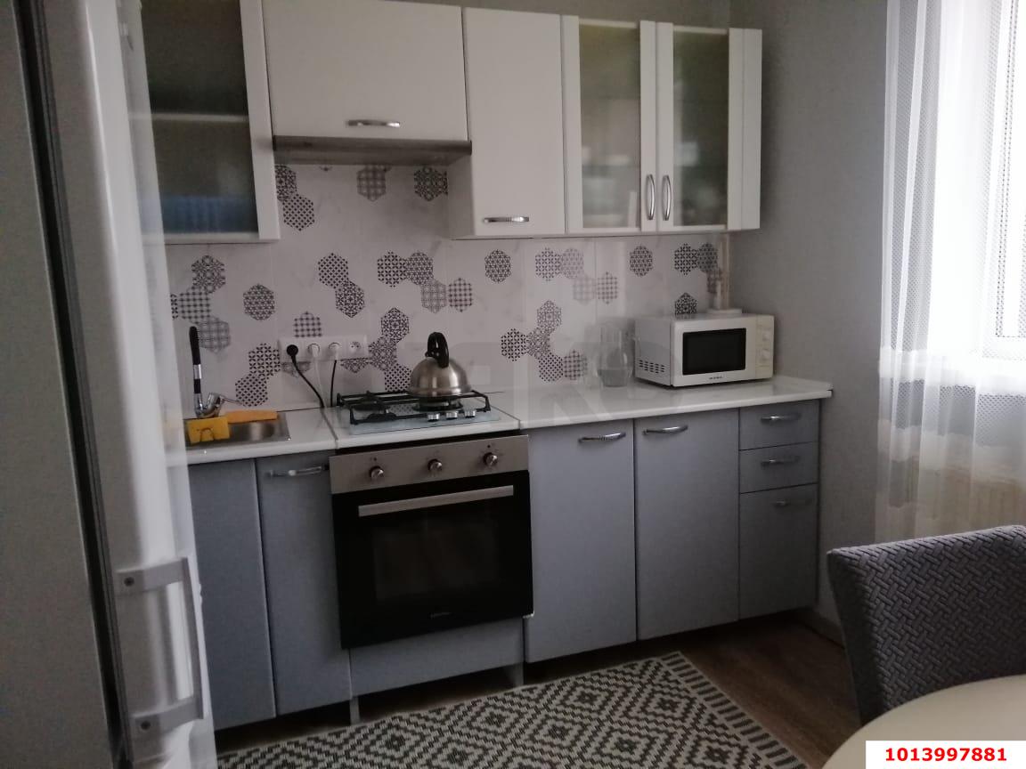 Фото №2: Дом 116&nbsp;м² + 4&nbsp;сот., 2&nbsp;эт. - Октябрьский, Прикубанский внутригородской округ, мкр. СНТ Компрессорщик, ул. Западная, 10