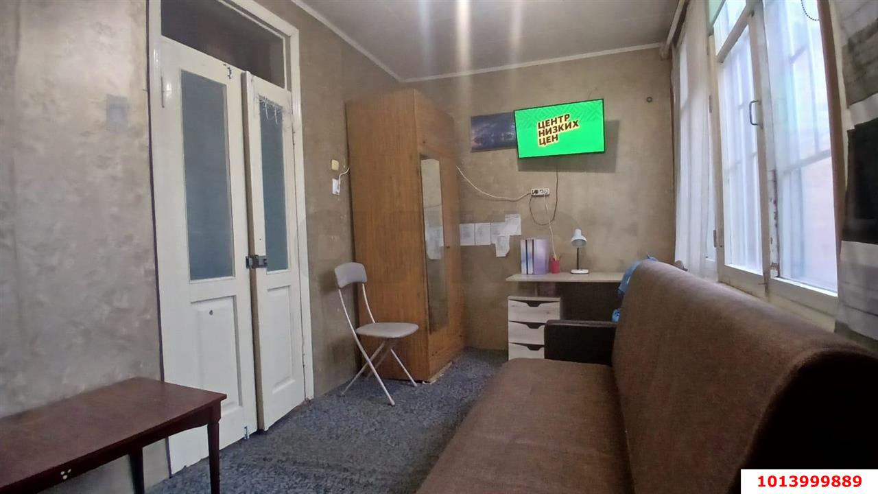 Фото №4: 3-комнатная квартира 67&nbsp;м², 1/1&nbsp;эт. - Краснодар, Центральный внутригородской округ, мкр. Центральный, ул. Карасунская, 116