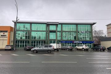 Фото №1: Отдельное здание 1040&nbsp;м², 1/3&nbsp;эт. - Абинск, ул. Советов, 19А