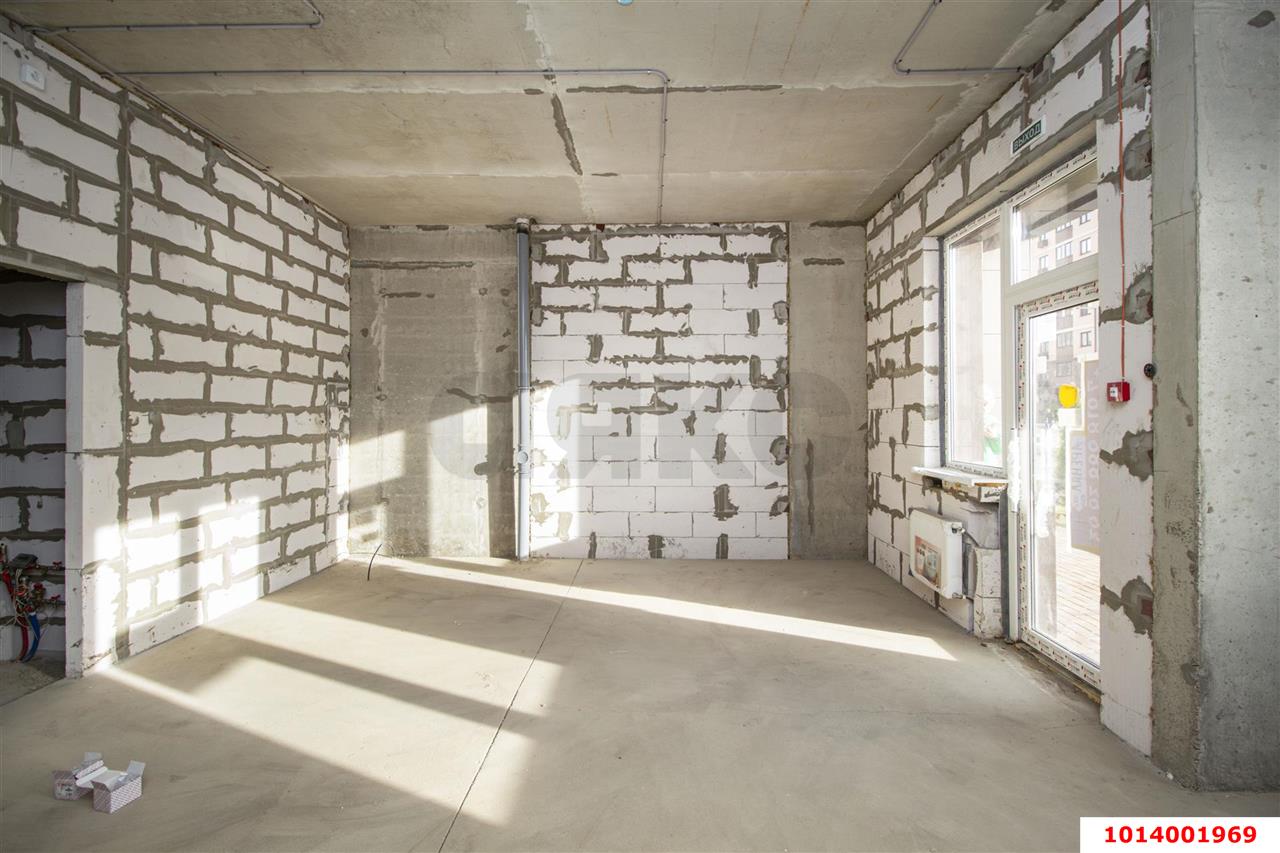 Фото №4: Торговое помещение 43&nbsp;м², 1/9&nbsp;эт. - Краснодар, Прикубанский внутригородской округ, мкр. жилой комплекс Новые Сезоны, ул. Скандинавская, 1к3