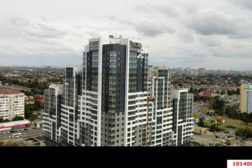 Фото №1: Торговое помещение 84 м², 1/24 эт. - Краснодар, мкр. жилой комплекс Сограт, ул. Красных Партизан, 4/15