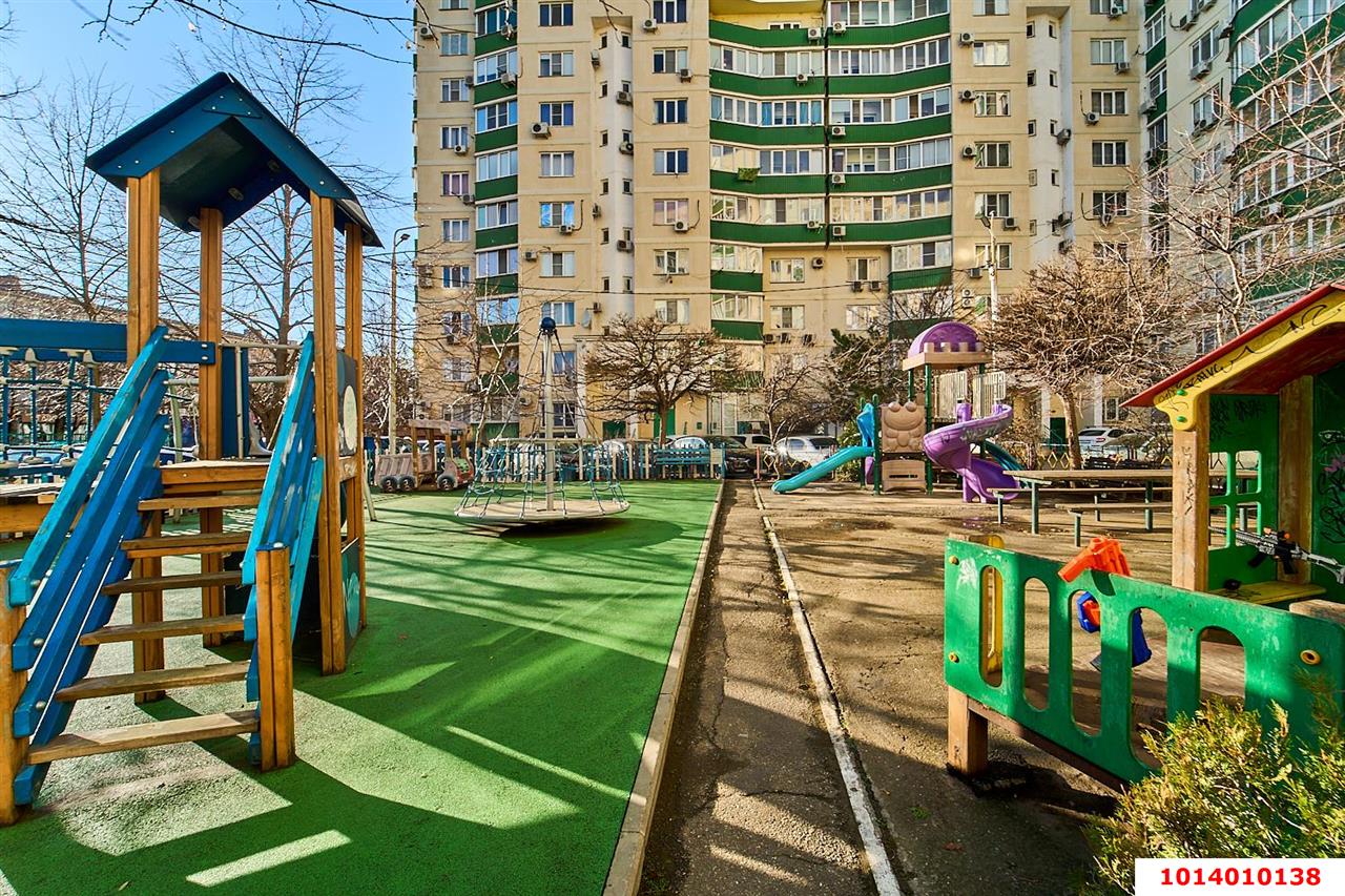 Фото №17: 3-комнатная квартира 120&nbsp;м², 7/16&nbsp;эт. - Краснодар, Прикубанский внутригородской округ, Отделение № 1 совхоза Солнечный, мкр. Фестивальный, ул. Атарбекова, 7