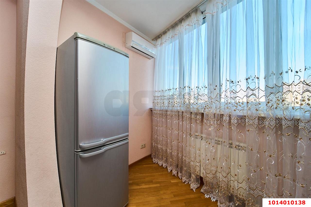 Фото №13: 3-комнатная квартира 120&nbsp;м², 7/16&nbsp;эт. - Краснодар, Прикубанский внутригородской округ, Отделение № 1 совхоза Солнечный, мкр. Фестивальный, ул. Атарбекова, 7