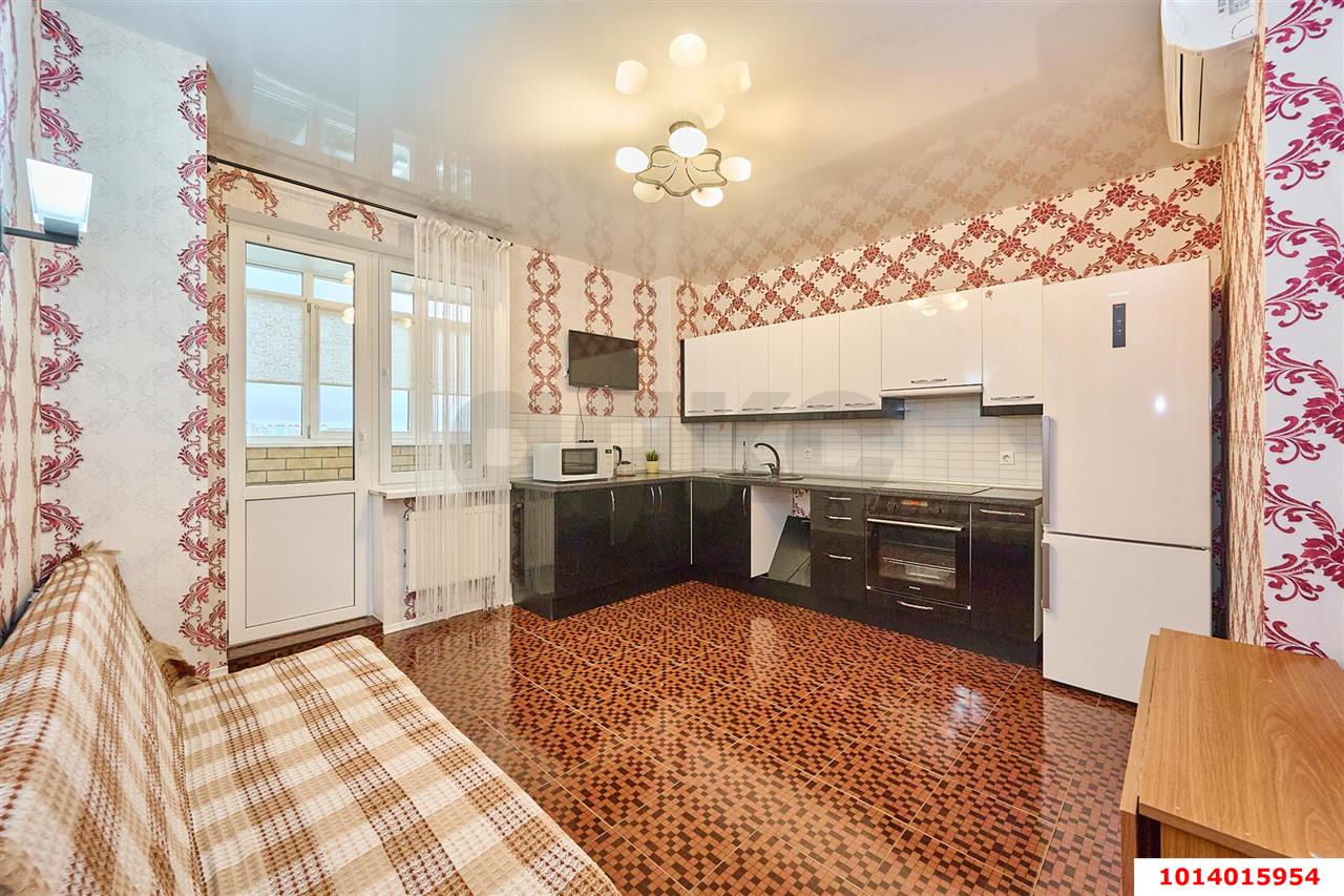Фото №2: 1-комнатная квартира 51&nbsp;м², 13/17&nbsp;эт. - Краснодар, Прикубанский внутригородской округ, 40 лет Победы, мкр. жилой комплекс Симфония, ул. Российская, 72/1к1