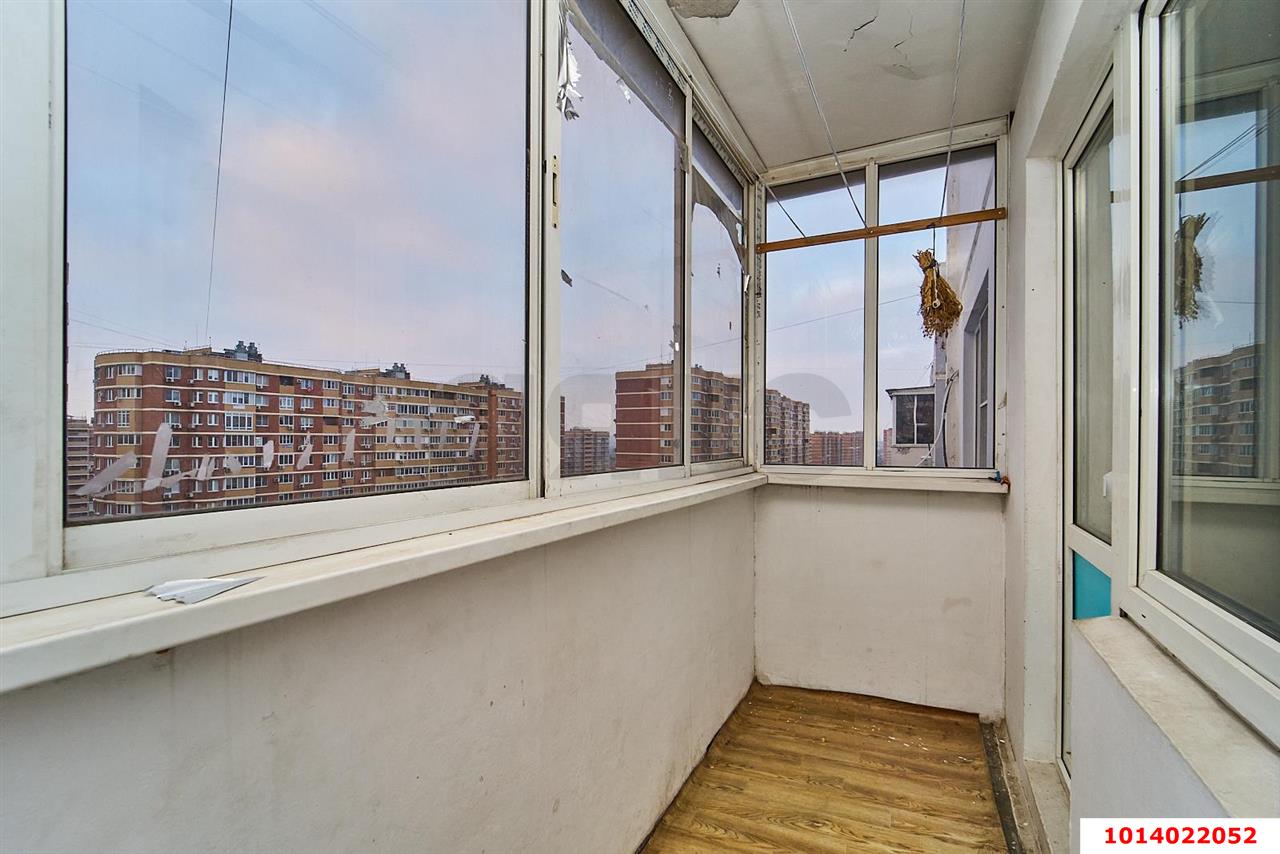 Фото №3: 2-комнатная квартира 65&nbsp;м², 16/16&nbsp;эт. - Краснодар, Прикубанский внутригородской округ, мкр. Репино, пр-д Репина, 40