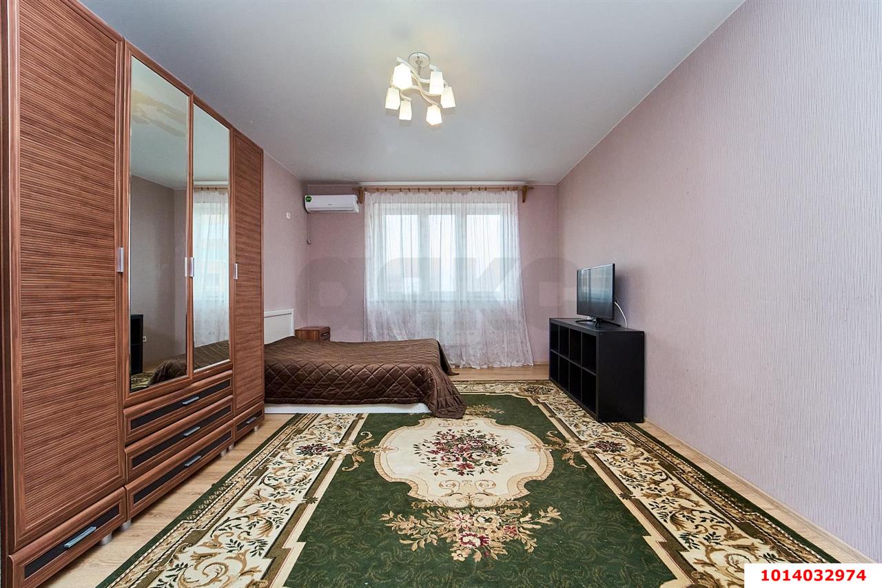Фото №1: 1-комнатная квартира 53&nbsp;м², 16/18&nbsp;эт. - Краснодар, Прикубанский внутригородской округ, Фестивальный, Солнечный, мкр. ЖК Екатеринодар, пр-кт Константина Образцова, 6/2