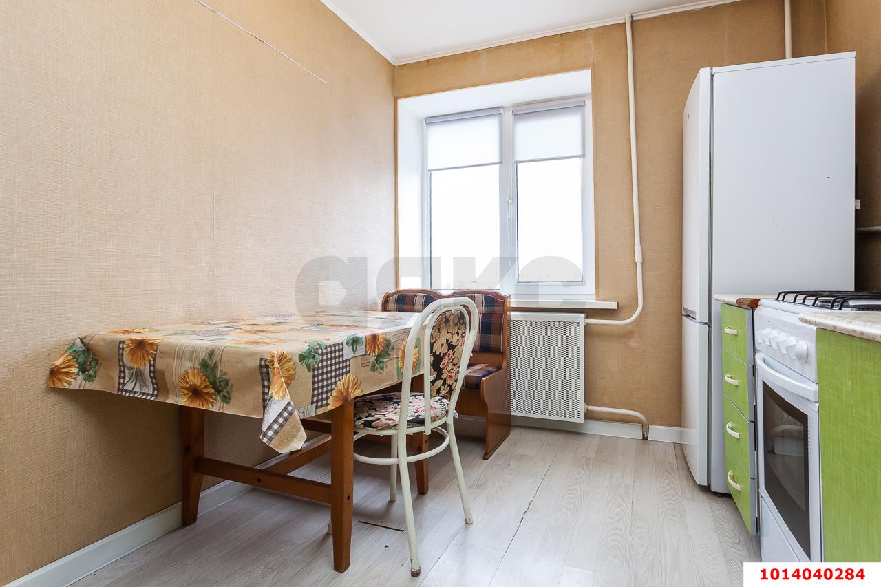 Фото №8: 2-комнатная квартира 55&nbsp;м², 5/9&nbsp;эт. - Краснодар, Центральный внутригородской округ, мкр. Центральный, ул. Красноармейская, 140