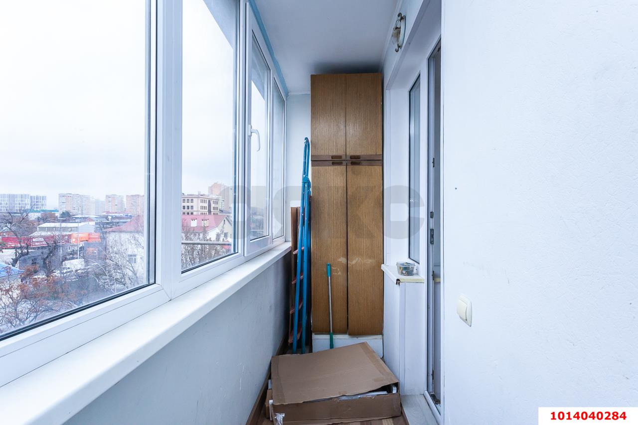 Фото №3: 2-комнатная квартира 55&nbsp;м², 5/9&nbsp;эт. - Краснодар, Центральный внутригородской округ, мкр. Центральный, ул. Красноармейская, 140
