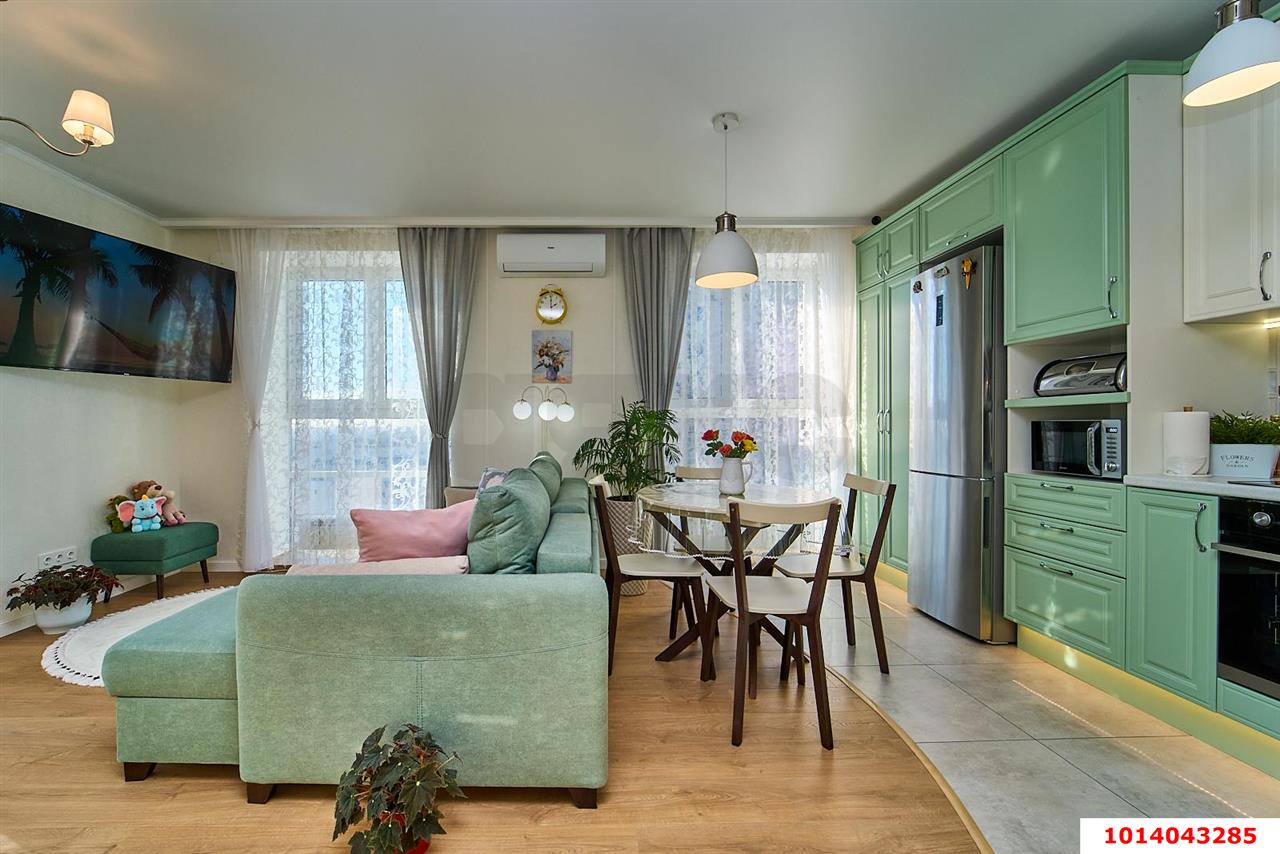 Фото №8: 1-комнатная квартира 40&nbsp;м², 18/23&nbsp;эт. - Краснодар, Прикубанский внутригородской округ, ЖК Кубанский, мкр. Завод Измерительных Приборов, ул. Зиповская, 38