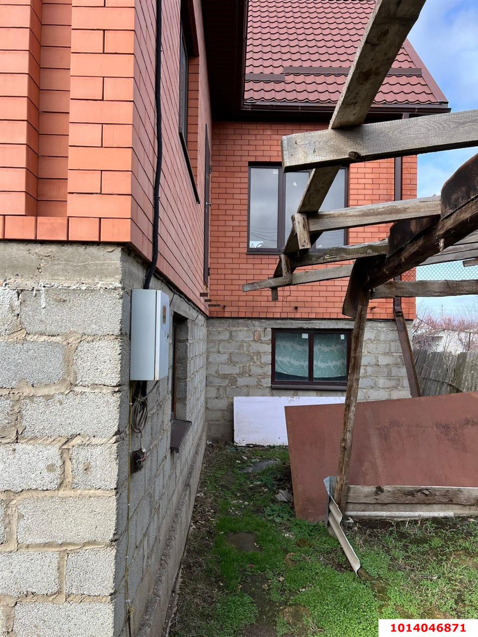 Фото №4: Дом 218&nbsp;м² + 4.52&nbsp;сот., 3&nbsp;эт. - Гулькевичи, ул. Шевченко, 32