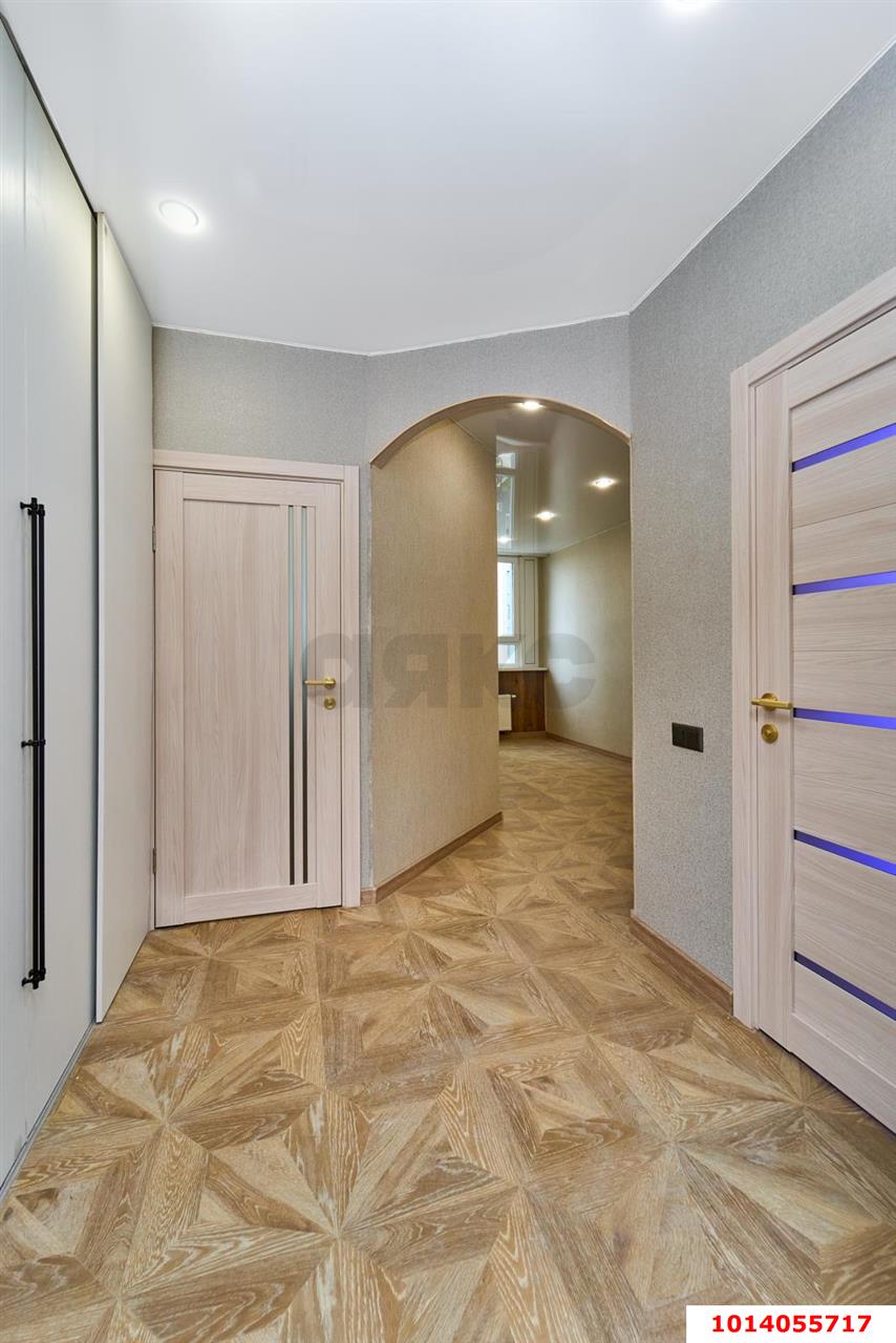 Фото №3: 1-комнатная квартира 30&nbsp;м², 6/25&nbsp;эт. - Краснодар, Центральный внутригородской округ, Табачная Фабрика, мкр. ЖК Все Свои Вип, ул. Колхозная, 5/2