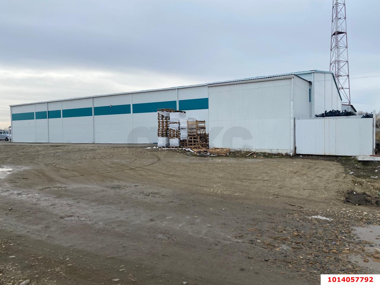Фото №3: Коммерция 1000&nbsp;м², 1/1&nbsp;эт. - Курганинск, ул. Мира, 542Б