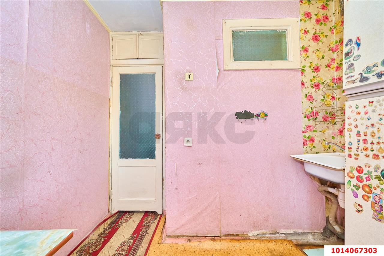 Фото №4: 1-комнатная квартира 36&nbsp;м², 3/5&nbsp;эт. - Краснодар, Центральный внутригородской округ, мкр. Черёмушки, ул. Димитрова, 116