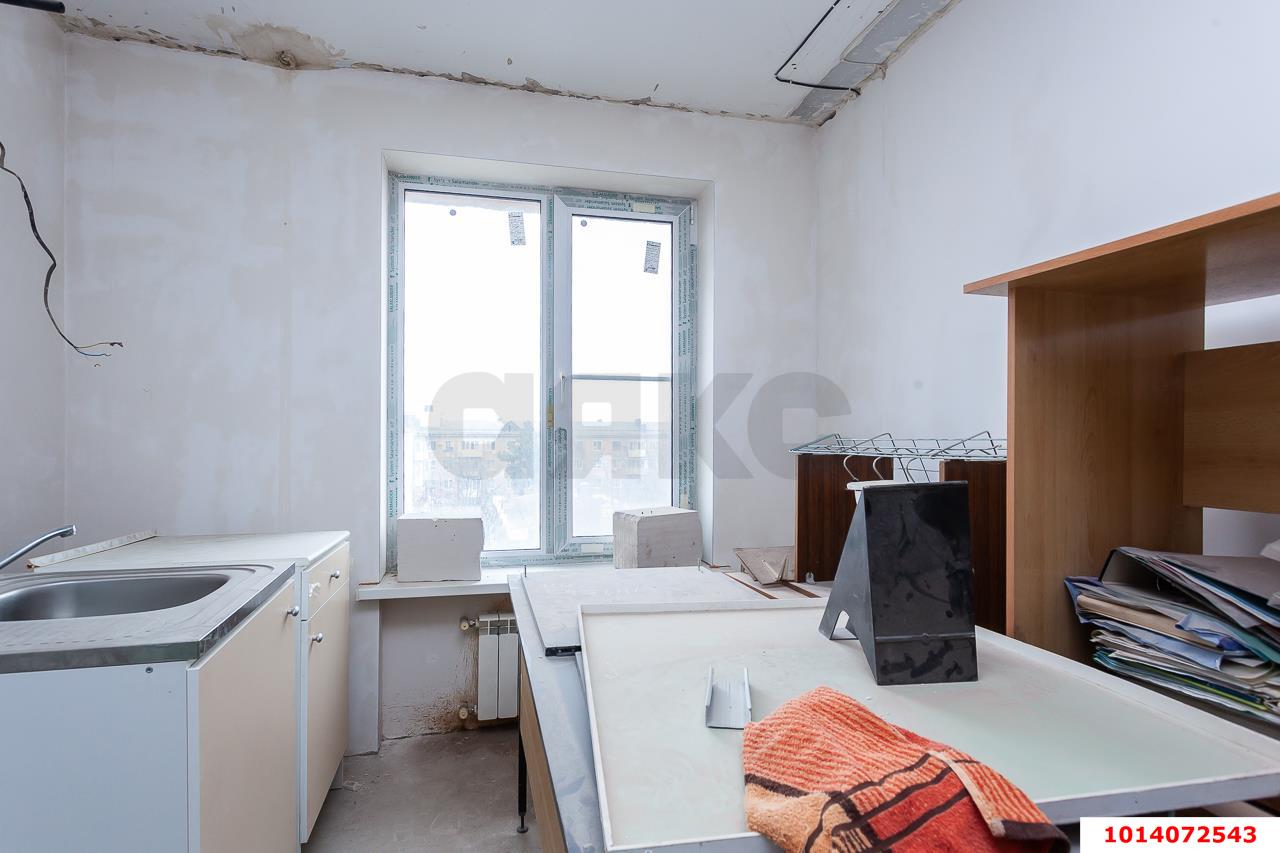 Фото №4: 3-комнатная квартира 98&nbsp;м², 6/9&nbsp;эт. - Краснодар, Западный внутригородской округ, мкр. Центральный, ул. имени Пушкина, 12