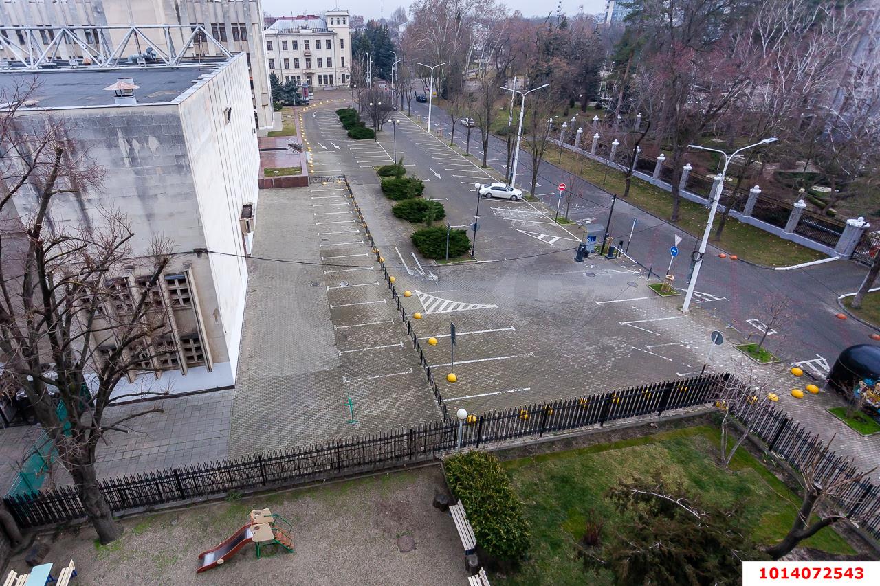 Фото №18: 3-комнатная квартира 98&nbsp;м², 6/9&nbsp;эт. - Краснодар, Западный внутригородской округ, мкр. Центральный, ул. имени Пушкина, 12