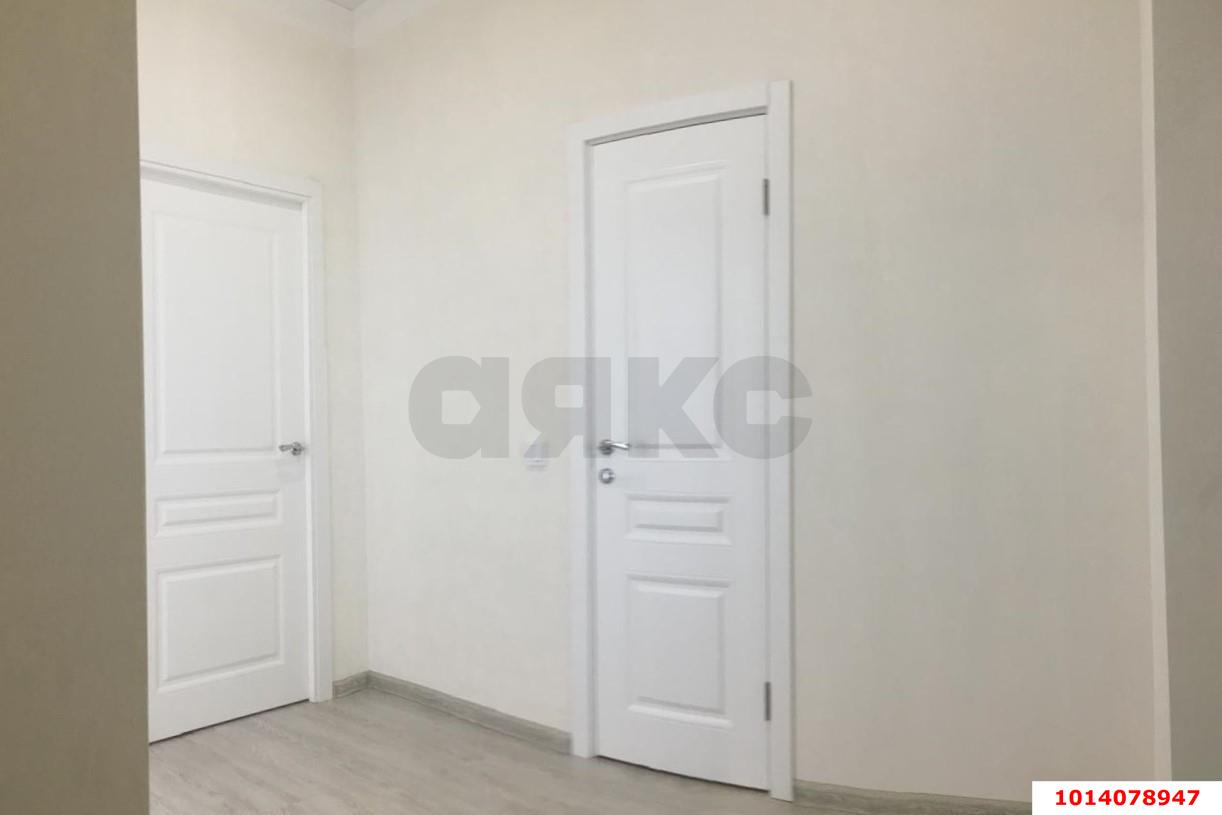 Фото №8: 1-комнатная квартира 45&nbsp;м², 6/16&nbsp;эт. - Краснодар, Западный внутригородской округ, Сельскохозяйственный Институт, мкр. Юбилейный, пр-кт Чекистов, 37
