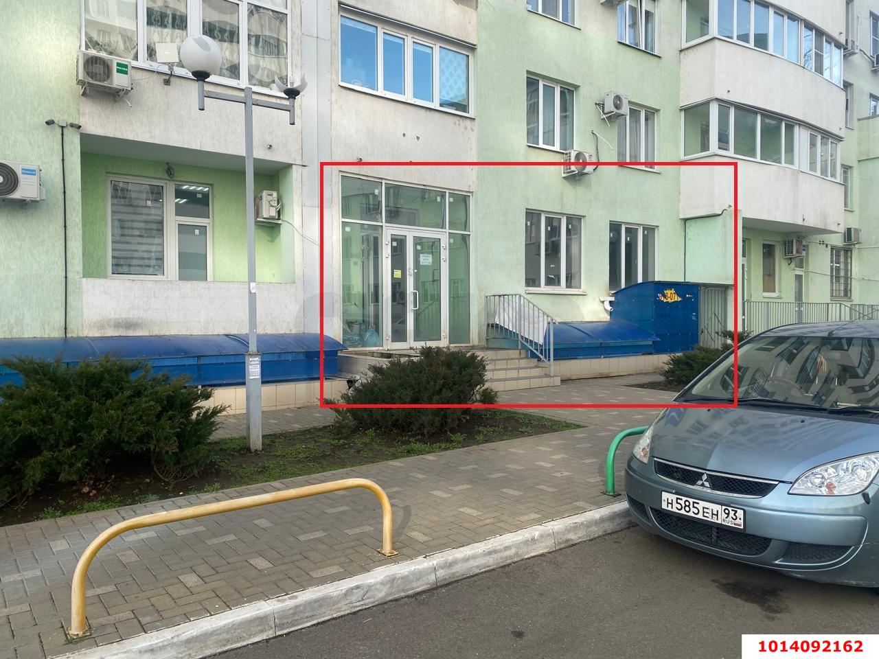 Фото №2: Торговое помещение 81&nbsp;м², 1/16&nbsp;эт. - Краснодар, Карасунский внутригородской округ, Комсомольский, мкр. ЖК Форт Карасун, ул. Сормовская, 208/1