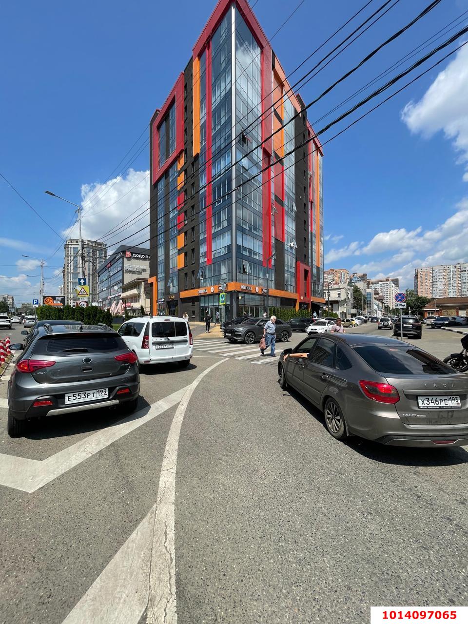Фото №3: Офисное помещение 694&nbsp;м², 8/11&nbsp;эт. - Краснодар, Западный внутригородской округ, мкр. Фестивальный, ул. имени Тургенева, 138А