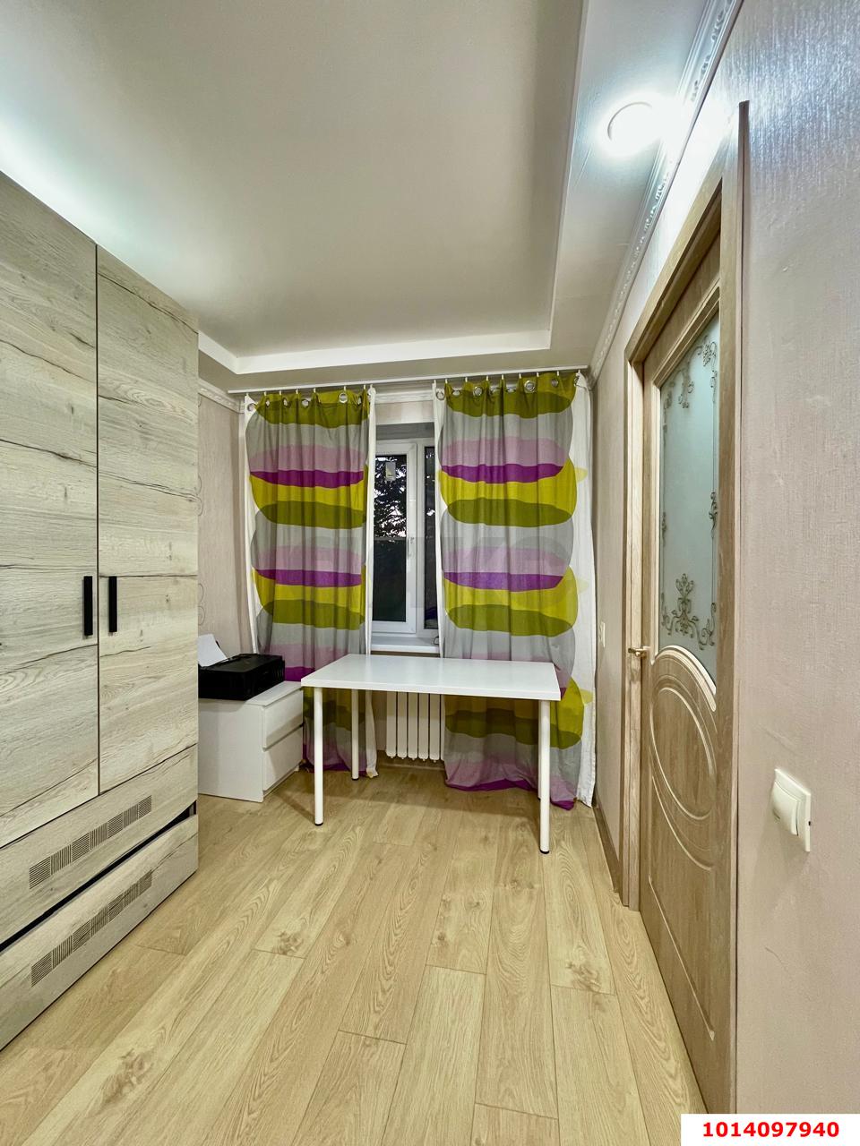 Фото №4: 2-комнатная квартира 48&nbsp;м², 3/5&nbsp;эт. - Краснодар, Западный внутригородской округ, мкр. Горгаз, ул. Южная, 28