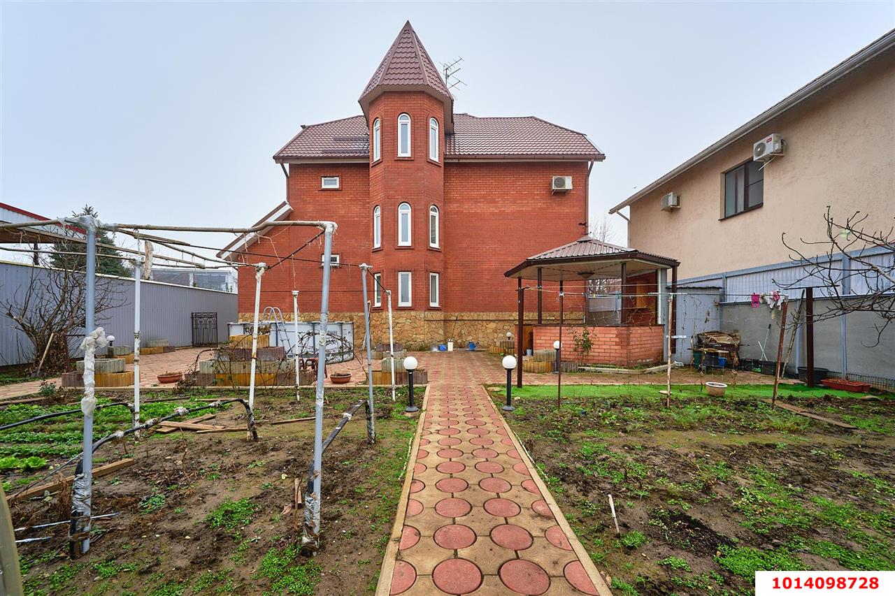 Фото №23: Дом 404&nbsp;м² + 8&nbsp;сот., 3&nbsp;эт. - Краснодар, Карасунский внутригородской округ, ж/м Пашковский, ул. Мира, 71