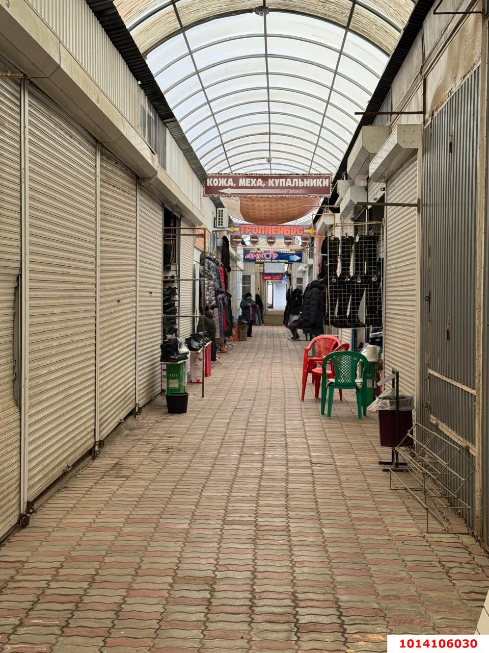 Фото №22: Торговое помещение 1034&nbsp;м², 1/2&nbsp;эт. - Усть-Лабинск, ул. Ободовского, 27