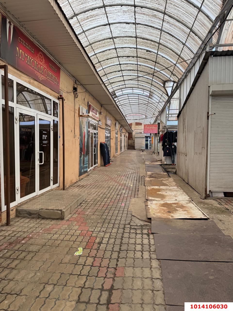Фото №6: Торговое помещение 1034&nbsp;м², 1/2&nbsp;эт. - Усть-Лабинск, ул. Ободовского, 27