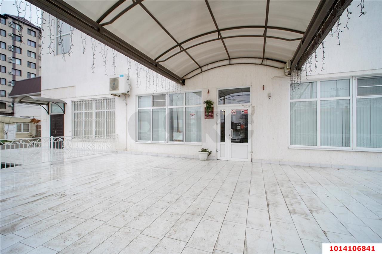 Фото №15: Отдельное здание 1012&nbsp;м², 1/2&nbsp;эт. - Новая Адыгея, мкр. жилой комплекс Тургеневский, ул. Тургеневское шоссе, 3/1