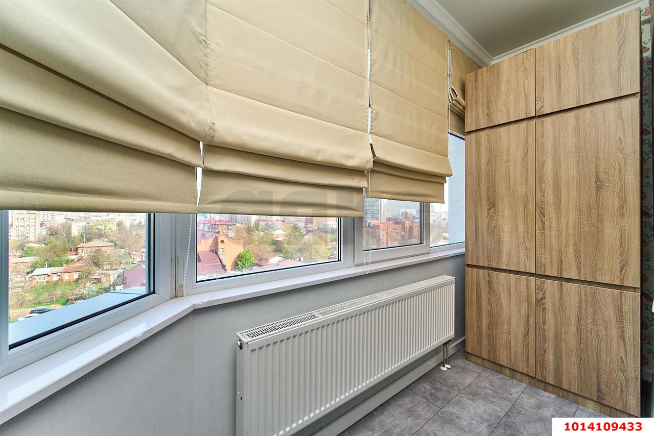 Фото №8: 3-комнатная квартира 140&nbsp;м², 7/15&nbsp;эт. - Краснодар, Западный внутригородской округ, мкр. Центральный, ул. имени Пушкина, 12
