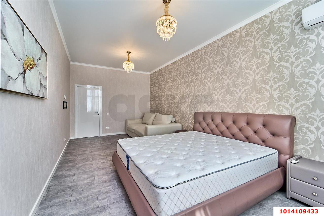 Фото №16: 3-комнатная квартира 140&nbsp;м², 7/15&nbsp;эт. - Краснодар, Западный внутригородской округ, мкр. Центральный, ул. имени Пушкина, 12