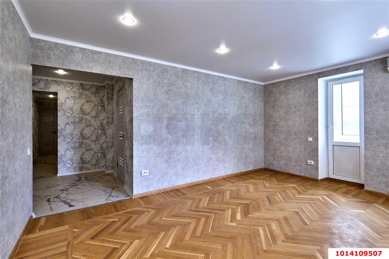 Фото №2: 3-комнатная квартира 77&nbsp;м², 4/14&nbsp;эт. - Краснодар, Западный внутригородской округ, мкр. Центральный, ул. имени Пушкина, 5