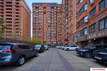 Фото №1: 3-комнатная квартира 96 м², 6/15 эт. - Краснодар, мкр. Центральный, ул. Кубанская набережная, 56